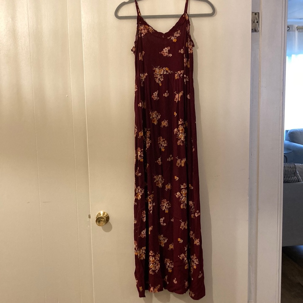 Xhilaration Womens XS burgundy floral dress